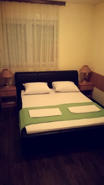 Motel Aura Mostar Ruang foto